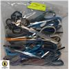 Image 1 : BAG OF SCISSORS