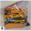 Image 1 : BAG OF UTILITY KNIVES