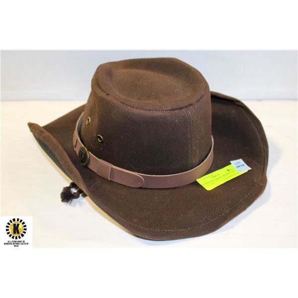 ORIGINAL OUTBACK OILSKIN HAT WITH CHIN