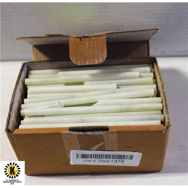 BOX OF ROUND SOAPSTONE MARKER REFILLS