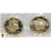 Image 1 : 2 PRESIDENTIAL U.S.A COINS IN CASES