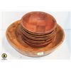 Image 1 : 10 WOODEN SALAD BOWLS