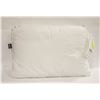 Image 1 : NEW UNPACKED NAUTICA QUEEN PILLOW