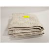 Image 1 : NEW UNPACK PAIR OF KING QUILT STYLE SHAMS