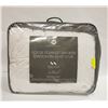 Image 1 : NEW REPACK HOTEL COLLECTION KING GOOSE DOWN
