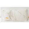 Image 1 : NEW UNBOXED BAMBOO MEMORY FOAM LUXURY PILLOW