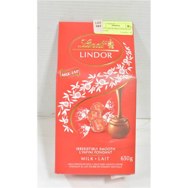 LINDT LINDOR MILK CHOCOLATE 650G BAG