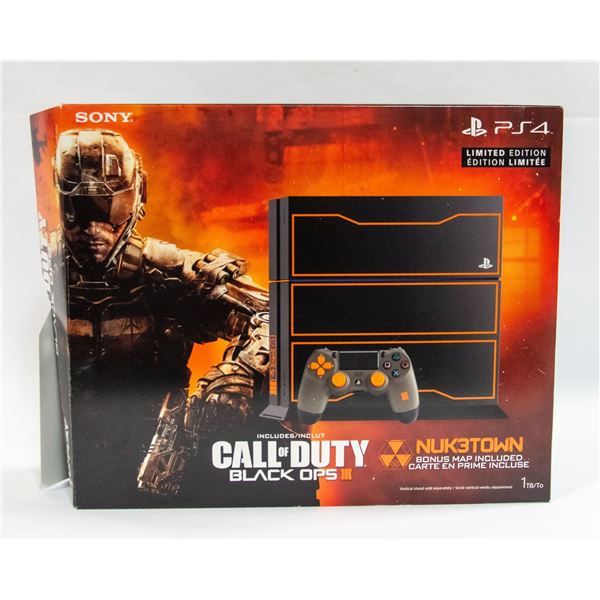 PLAY STATION 4 SPECIAL BLACK OPS EDITION W BOX