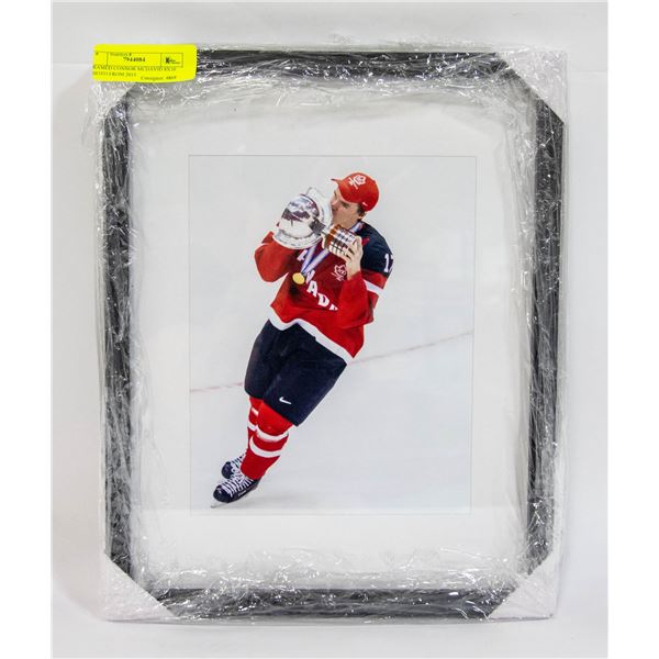 FRAMED CONNOR MCDAVID 8X10 PHOTO FROM 2015