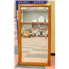 Image 1 : BEVELED MIRROR SOLID WOOD FRAME 31X21