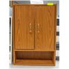 Image 1 : 2 DOOR WALL MOUNT CABINET