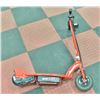 Image 1 : RAZOR ELECTRIC SCOOTER - POWERS BUT DOES NOT WORK