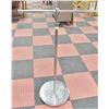 Image 1 : METAL T-SHAPED CLOTHING RACK H-48.5" L-30"