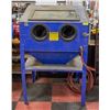 Image 1 : SMALL SAND BLASTER CABINET