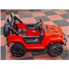 Image 5 : NEW BRIGHT RED 12V, 3-SPEED REMOTE CONTROLLED CAR