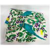 Image 1 : LOVEBIRDS FLORAL VINE PATCHWORK QUILT-ESTATE