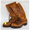 Image 1 : STEEL TOE MILITARY SIZE 9 BOOTS MADE IN