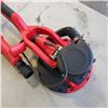 Image 2 : ELECTRIC WALL SANDER WORKING WITH LIGHTS AND EXTENTION POLE