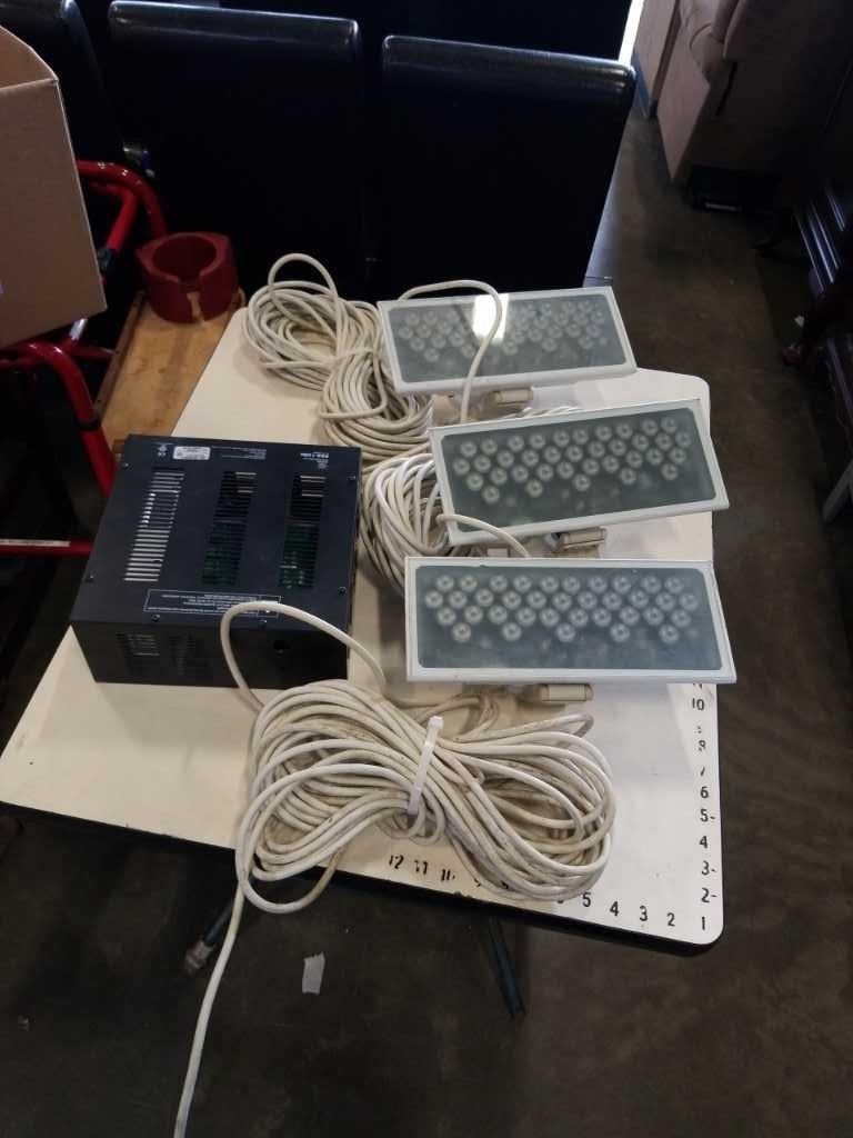 PHILIPS COLOR KINETICS PDS-150E CONTROLLER AND 3 COLOR BLAST 12 LED ...