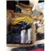 Image 2 : BOLEN WEIGHTED KNEE PADS, SCUBA MASK, DVDS, TRAY OF SHOP FLUIDS AND NEW DUFFLE BAG