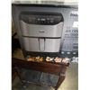 Image 2 : AS NEW BELLA PRO SERIES 6QT TOUCHSCREEN AIR FRYER - RETAIL $219