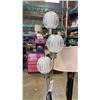 Image 2 : 2 FLOOR LAMPS