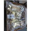 Image 2 : Pyrex Trays, Utensils, Wire Stands