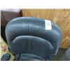 Image 2 : Black Leather Office Chair