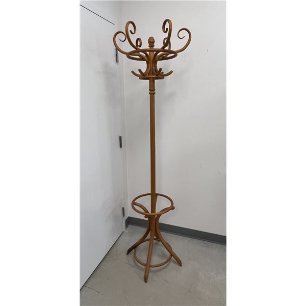 Nice Solid Wood Coat Tree / Rack Approximately 80  tall (top piecs spins and is removeable)