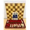 Image 1 : Vintage Kingsway Inc Chess Set w/ Replica 11th Century Florentine Chessmen