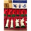 Image 3 : Vintage Kingsway Inc Chess Set w/ Replica 11th Century Florentine Chessmen