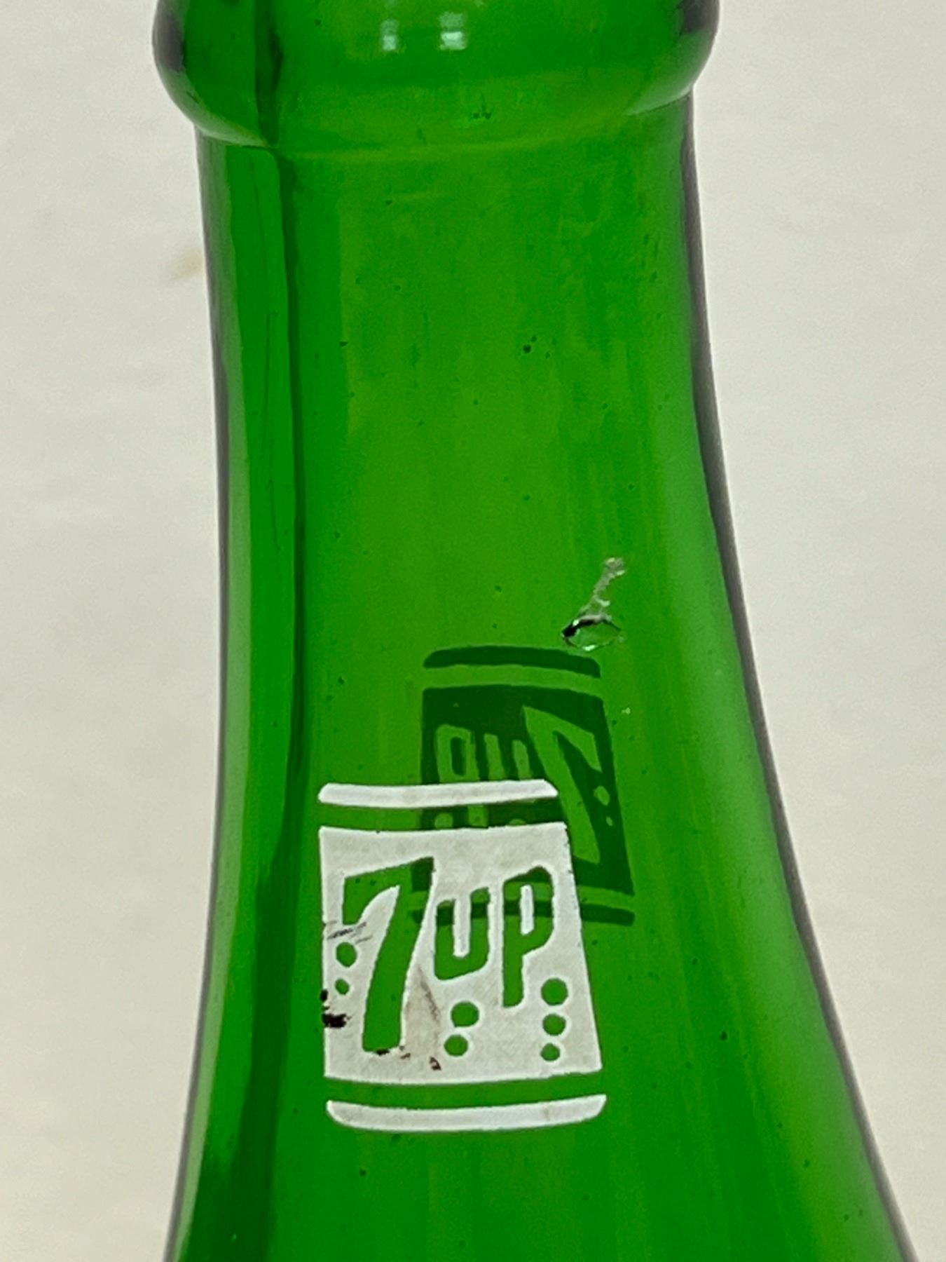 2 Vintage Glass Winnipeg & Kenora 7 UP Pop Bottles 7 oz Seven UP