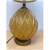 Image 3 : Vintage Plastic Spun "Spaghetti" Table Lamp - Works (approx: 14" tall) shade is rough