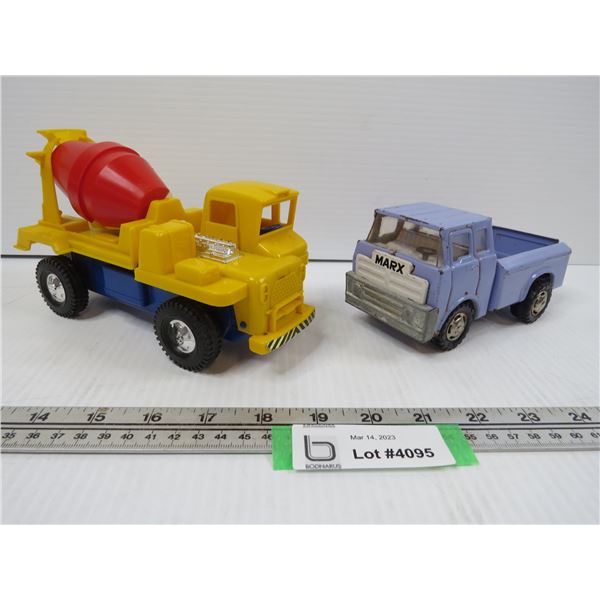 Marx Metal Truck - Plastic Cement Truck