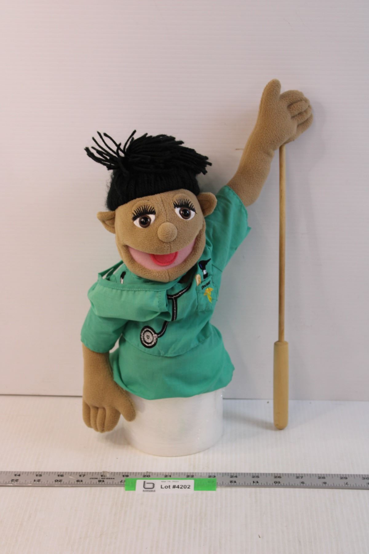 Doctor Puppet - Bodnarus Auctioneering