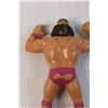 Image 3 : Vintage Macho Man Randy Savage Wrestling Action Figure - 1984