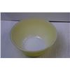 Image 5 : (2) Fire King Mixing Bowls