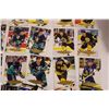 Image 5 : Box of 1995-96 Fleer Ultra Hockey Cards