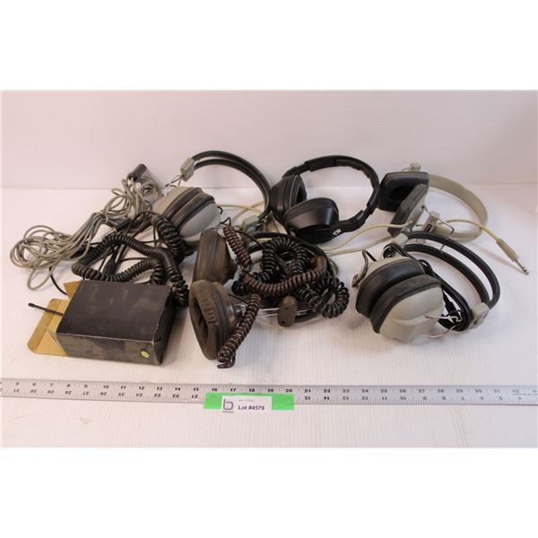 Lot of Assorted Head Phones (Smells Badly of Smoke, Need to be Cleaned)