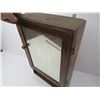 Image 4 : Vintage Wood Medicine Cabinet