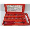 Image 2 : 30-Piece Screwdriver Set