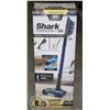 Image 1 : SHARK CORDLESS VACUUM PET PLUS