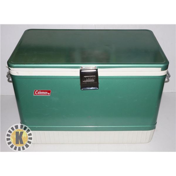 VINTAGE COLEMAN COOLER