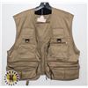 Image 1 : PORTAGE CANADA MULTI-POCKETED FISHING VEST, 0/S