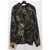 Image 1 : MEN'S PORTAGE CANADA CAMO POLY/COTTON FLEECE HOODY
