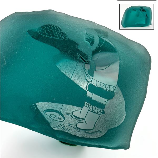 CANADIAN INUIT ETCHED FROSTED GREEN GLASS BY SIKU