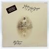 Image 1 : MARY MACGREGOR - TORN BETWEEN TWO LOVERS - LP