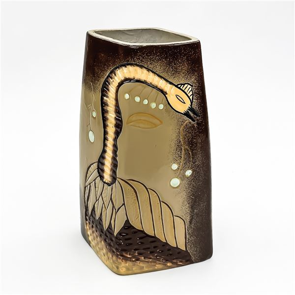 DIAMOND SHAPED POTTERY VASE - ABSTRACT BIRDS