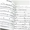 Image 4 : BRUNO MARS XXIVK MAGIC - PIANO VOCAL GUITAR BOOK