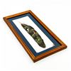 Image 2 : HAND PAINTED ARTIST SIGNED FEATHER - COSTA RICA